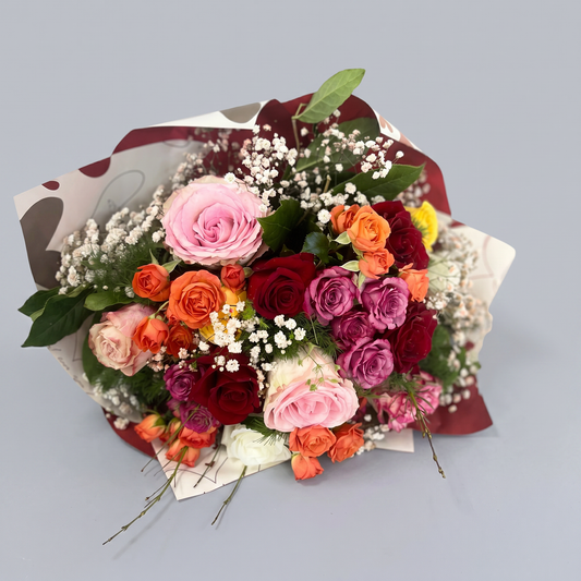 Jardin Foggia - Bouquet de roses colorées